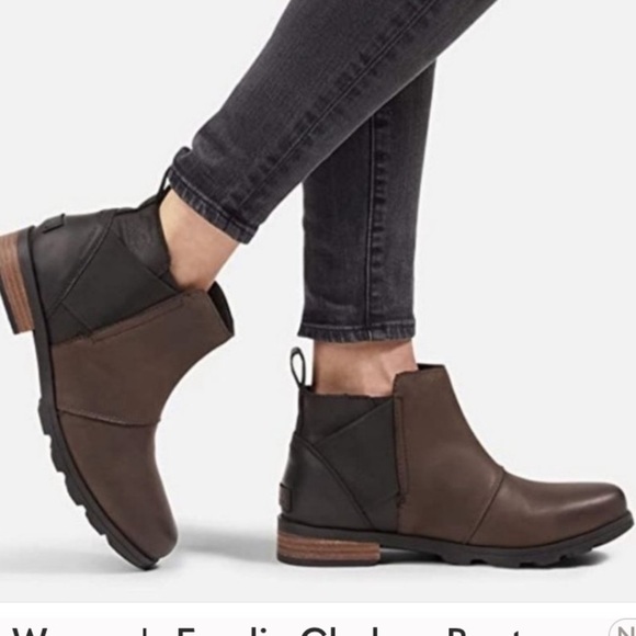 SOREL emelie boots new in box Chelsea pull on blackened brown size 6 NEW - Picture 1 of 9